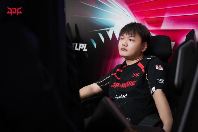 而是在守住 而是在守住