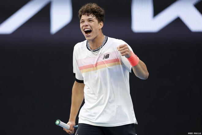 并列展示 并列展示