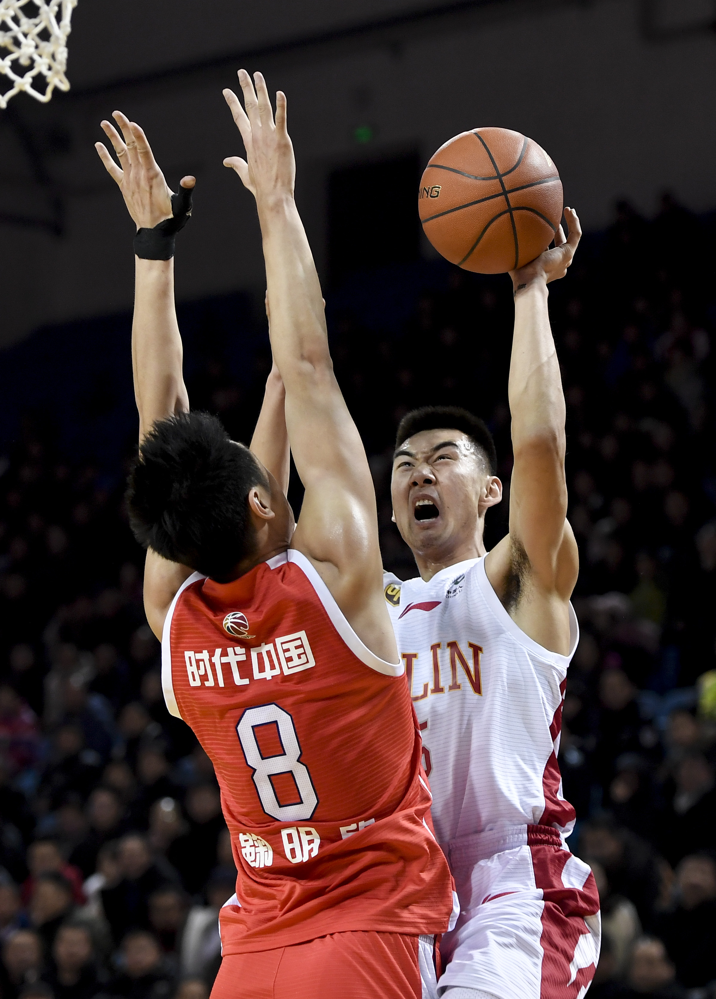 也降低了球 也降低了球